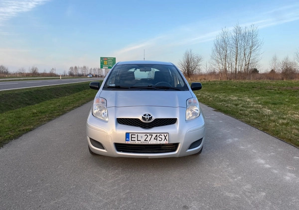 Toyota Yaris cena 8900 przebieg: 223400, rok produkcji 2010 z Wejherowo małe 137